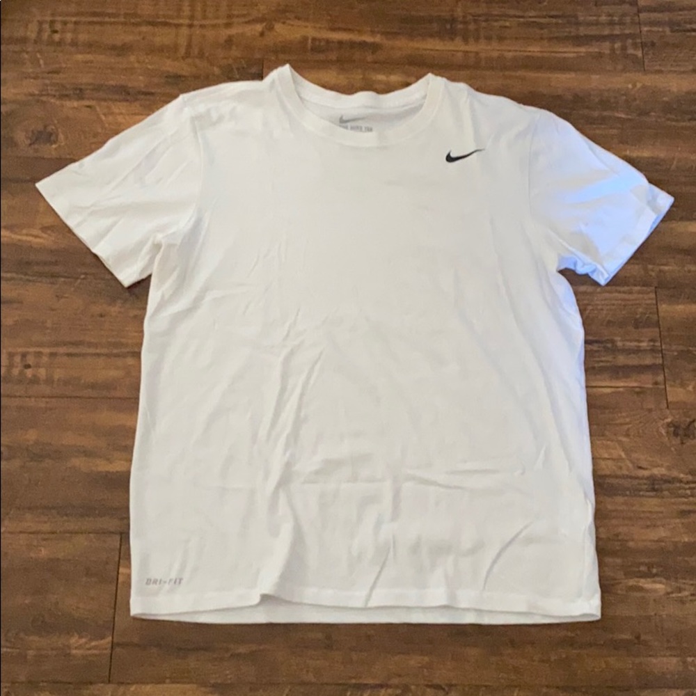 White Nike T-Shirt